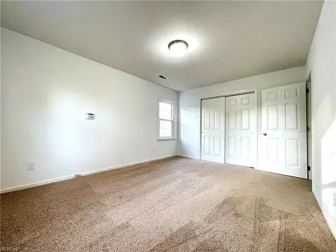Bedroom - 12 Kings Landing Ln, Hampton, VA 23669 photo 1 of 9
