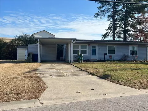 712 Victor Rd, Virginia Beach, VA 23454