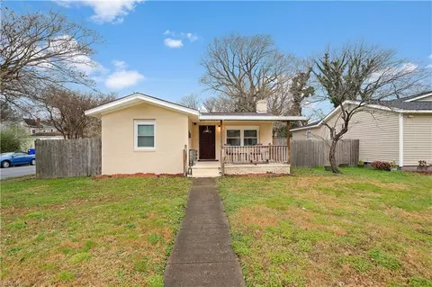 319 Middlesex St, Norfolk, VA 23523