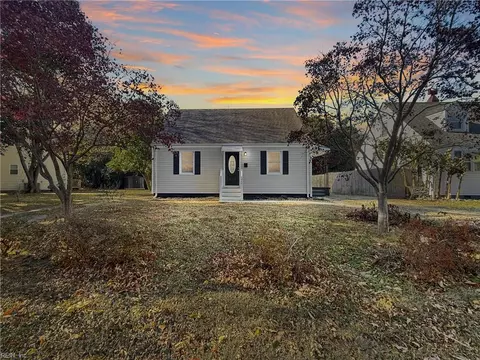8001 Crescent Rd, Norfolk, VA 23505