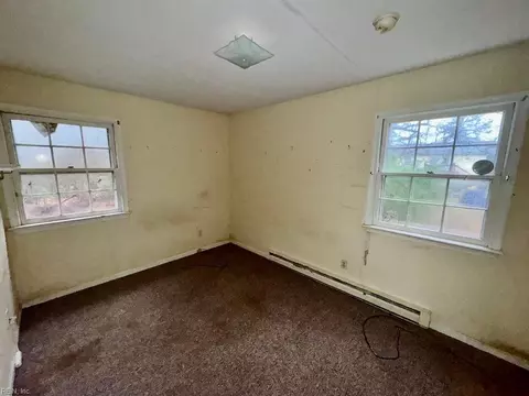 Bedroom - 6090 Centerville Rd, Williamsburg, VA 23188 photo 6 of 7
