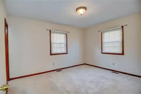 145 Abilene Ave, Norfolk, VA 23502 photo 13