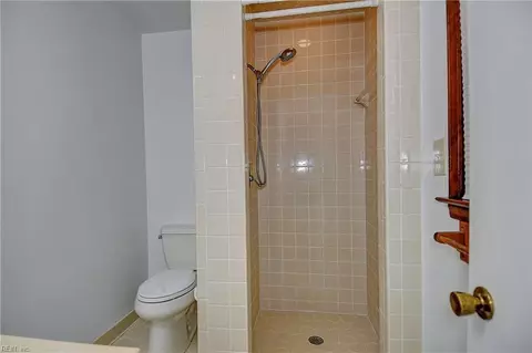 145 Abilene Ave, Norfolk, VA 23502 photo 17