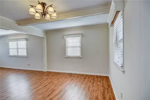 145 Abilene Ave, Norfolk, VA 23502 photo 8
