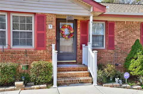 145 Abilene Ave, Norfolk, VA 23502 photo 2