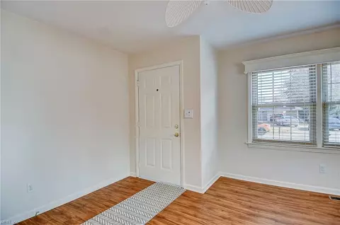 145 Abilene Ave, Norfolk, VA 23502 photo 4