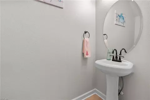 15 Salem St, Hampton, VA 23669 photo 27