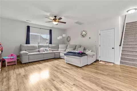 15 Salem St, Hampton, VA 23669 photo 13