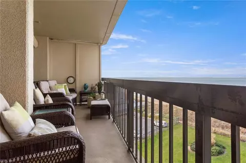 2830 Shore Dr #607, Virginia Beach, VA 23451