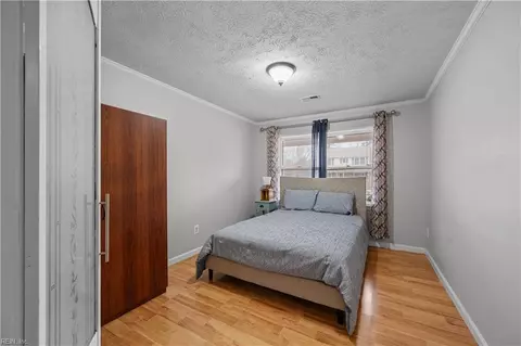 Bedroom - 23 Westview Dr, Hampton, VA 23666 photo 1 of 6