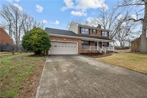 Exterior - 23 Westview Dr, Hampton, VA 23666 photo 4 of 5