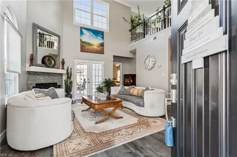 1443 Berkshire Dr, Newport News, VA 23602