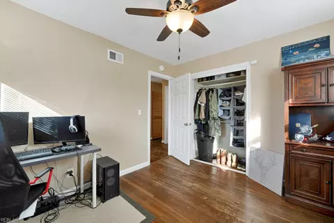 1620 Ramsey Rd, Norfolk, VA 23503 photo 24