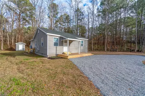 226 Dutch Rd, Suffolk, VA 23432