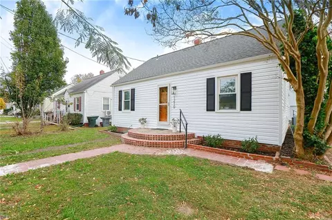 1210 Tulip St, Hampton, VA 23663 photo 2