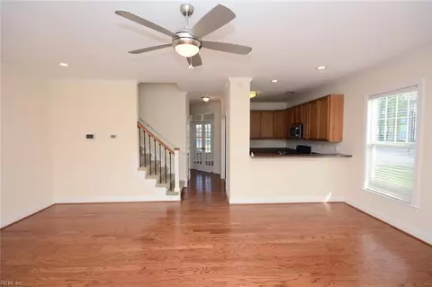 3101 Conservancy Dr, Chesapeake, VA 23323 photo 7