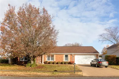 1825 Haverhill Dr, Virginia Beach, VA 23453