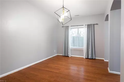 3916 River Breeze Cir, Chesapeake, VA 23321 photo 8