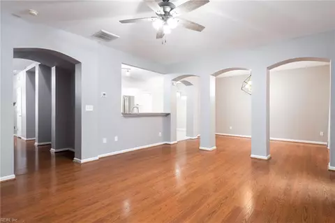 3916 River Breeze Cir, Chesapeake, VA 23321 photo 7