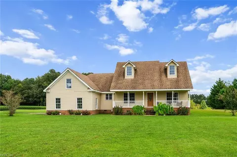 567 Sweatt Rd, Suffolk, VA 23438