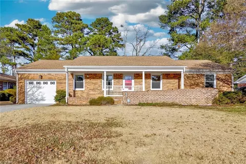 4616 John Alden Rd, Virginia Beach, VA 23455