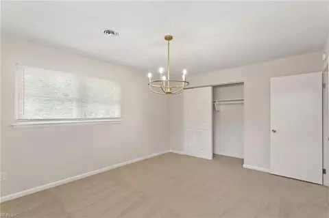 Bedroom - 8 Overton Dr, Hampton, VA 23666 photo 4 of 6