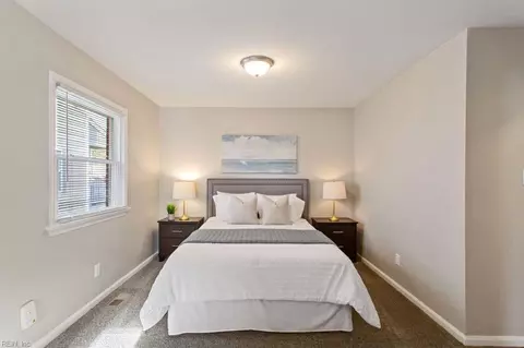 Bedroom - 9 Douglas St, Hampton, VA 23663 photo 2 of 4