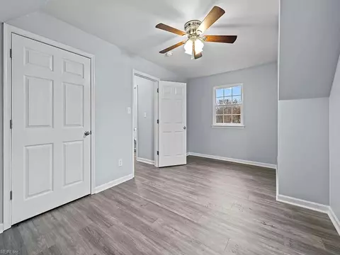 Bedroom - 64 Henry St, Hampton, VA 23669 photo 9 of 10