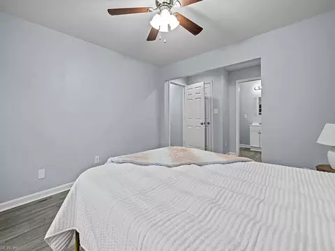 Bedroom - 64 Henry St, Hampton, VA 23669 photo 3 of 10