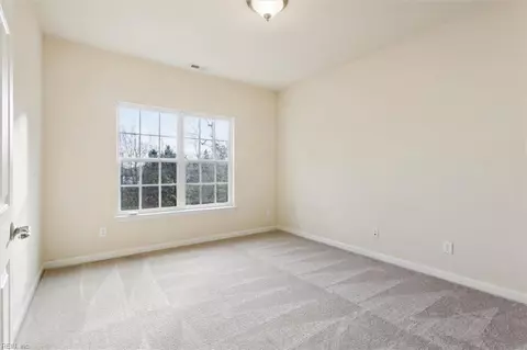 2004 Rustads Cir, Williamsburg, VA 23188 photo 25