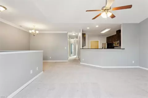 2004 Rustads Cir, Williamsburg, VA 23188 photo 8
