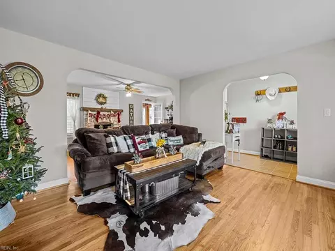 5628 River Bluff Dr, Suffolk, VA 23435 photo 6