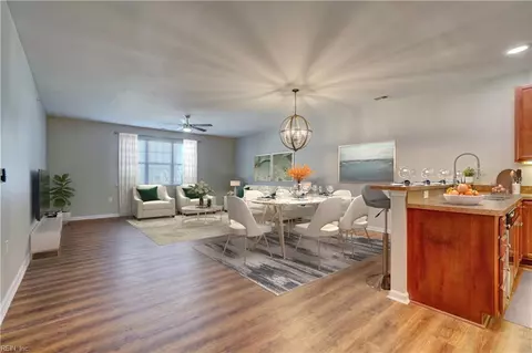 924 Southmoor Dr #303, Virginia Beach, VA 23455