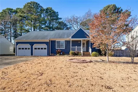 1945 Beethoven Dr, Virginia Beach, VA 23454