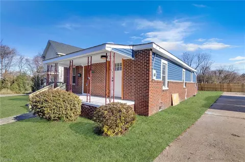 742 Dill Rd, Suffolk, VA 23434 photo 2
