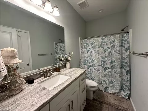 Bath - 9540 Pineview Rd, Suffolk, VA 23437 photo 3 of 3