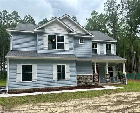 9540 Pineview Rd, Suffolk, VA 23437