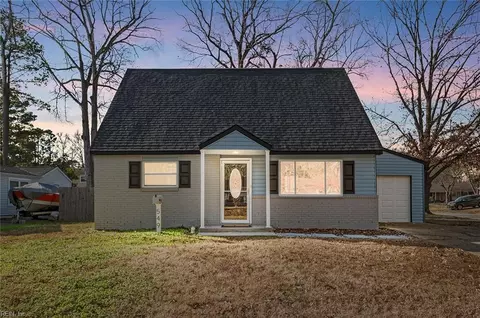 549 Mango Dr, Virginia Beach, VA 23452