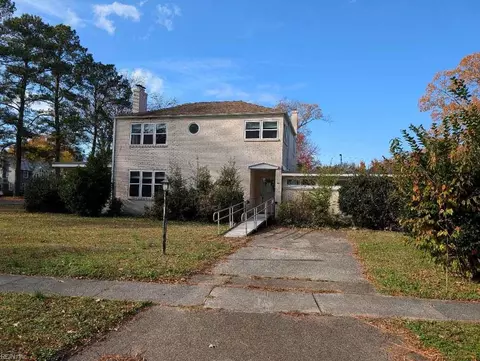 41 Rivermont Dr, Newport News, VA 23601