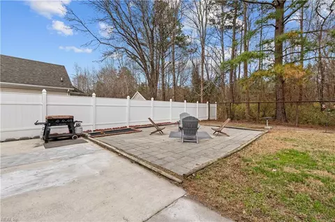 Exterior - 2412 Cherry Blossom Dr, Suffolk, VA 23434 photo 7 of 9