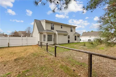 Exterior - 2412 Cherry Blossom Dr, Suffolk, VA 23434 photo 5 of 9