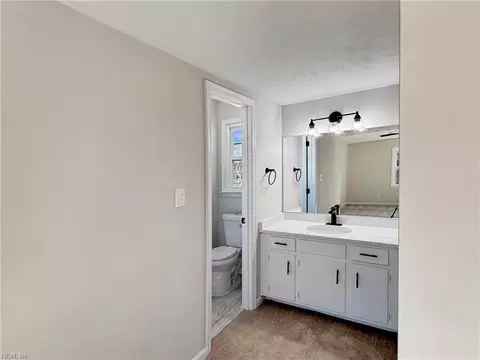 Bath - 311 Watson Dr, Smithfield, VA 23430 photo 5 of 6