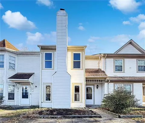 4522 Marlwood Way, Virginia Beach, VA 23462