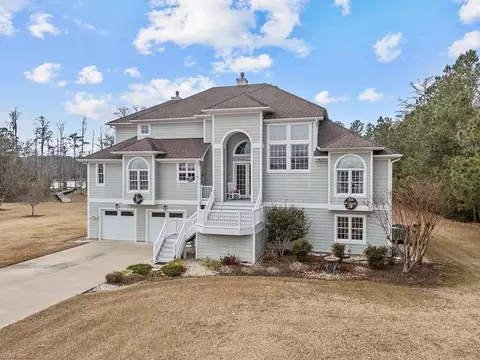 245 Dockery Dr, Hertford, NC 27944