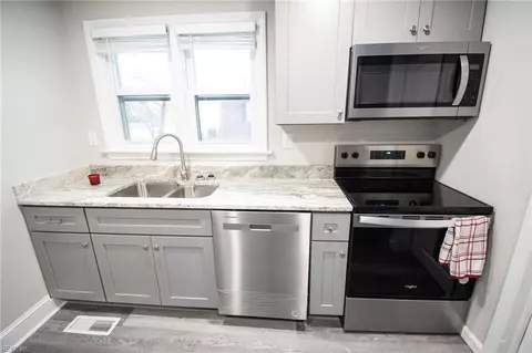 Kitchen - 705 Shell Rd, Chesapeake, VA 23323 photo 5 of 7