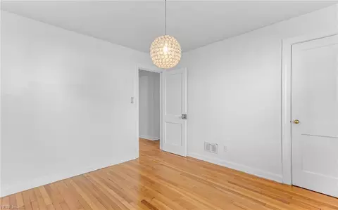 5610 Hampton Blvd, Norfolk, VA 23508 photo 19