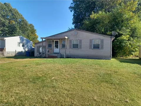 1004 78th St, Newport News, VA 23605