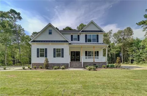 20477 Reynolds Dr, Carrollton, VA 23314