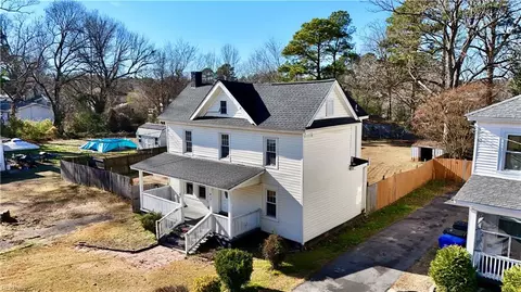 417 S Main St, Suffolk, VA 23434 photo 3