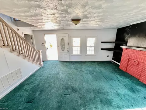417 S Main St, Suffolk, VA 23434 photo 5